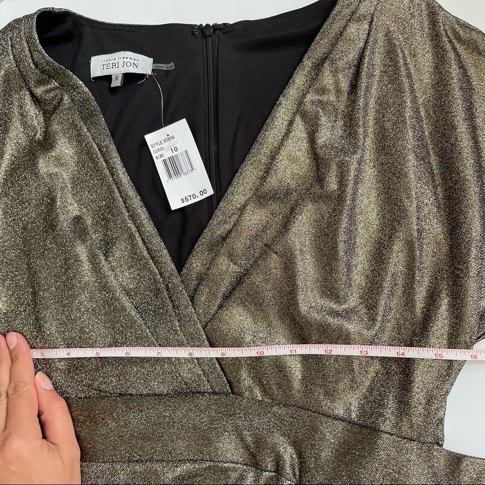 Teri Jon $570 Gold Shimmer Long Sleeve Gown w/Slit - Picture 9 of 16